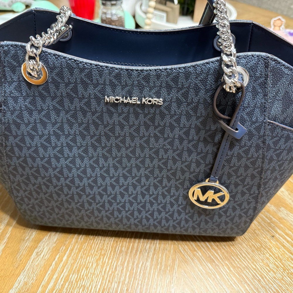 Michael Kors Blue Shoulder Bag with Chain Strap